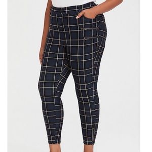 NWOT Torrid Green Plaid Skinny Pants - 18